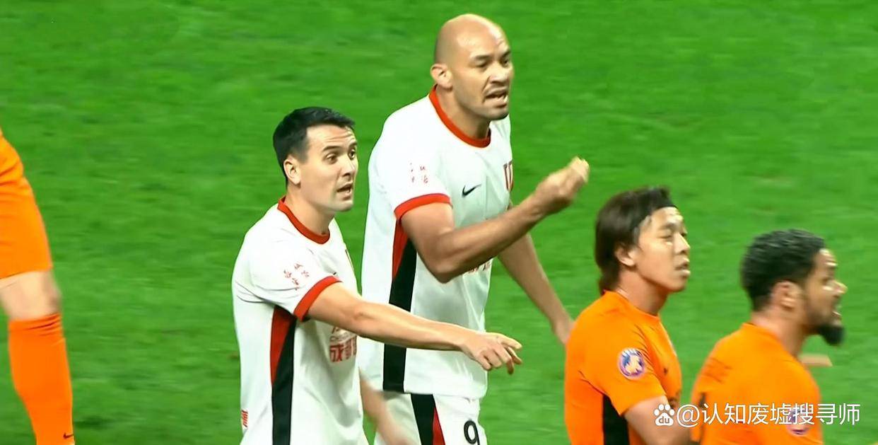 亚冠赛后走向成谜，新奥尔良鹈鹕临场应变，悬念犹存，资深球员宣示担当的简单介绍QS SPORTS